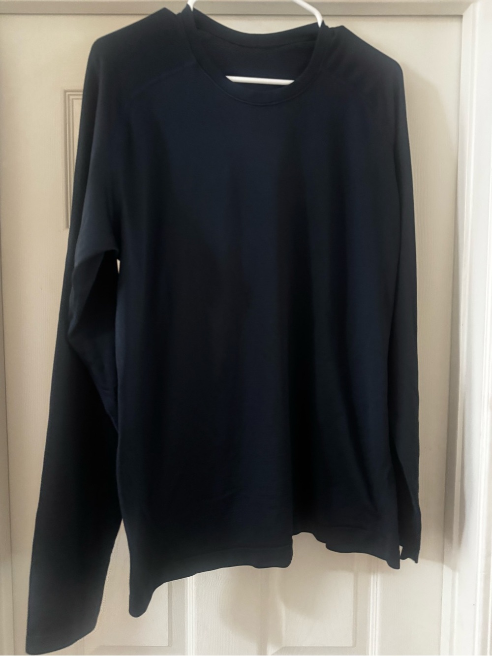 lululemon athletica Long-Sleeve Crew in Navy